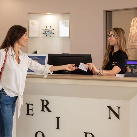 Nero D'avorio Ξενοδοχείο με διαμερίσματα Ρίμινι