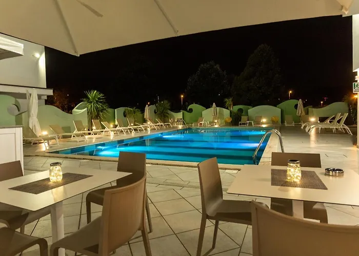 Nero D'avorio Lejlighedshotel 4*